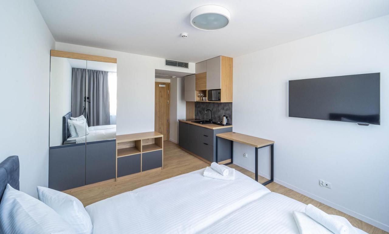 Milo Aparthotel ヴロツワフ エクステリア 写真